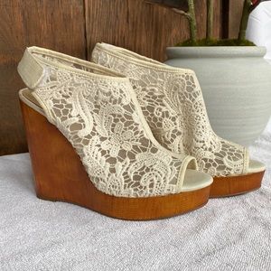 NWOT Lucky Brand Lace Wedges